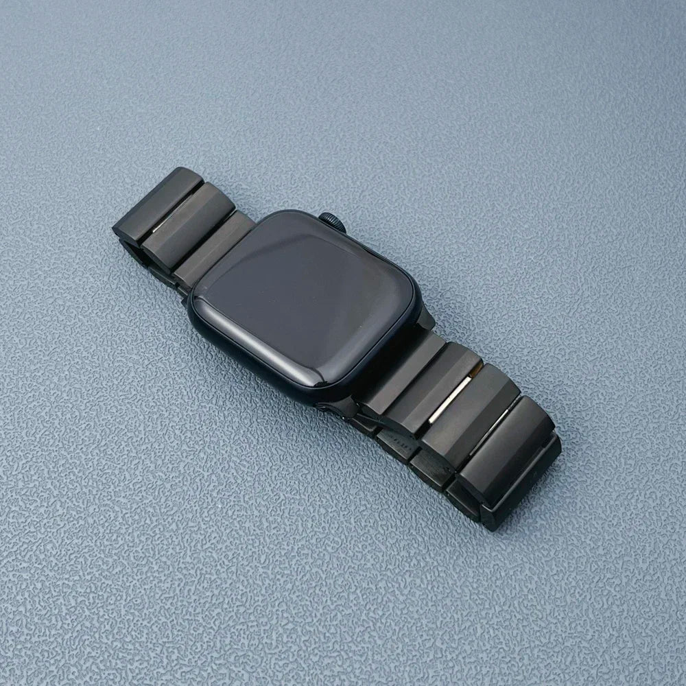 Premium-grade Titanium Band