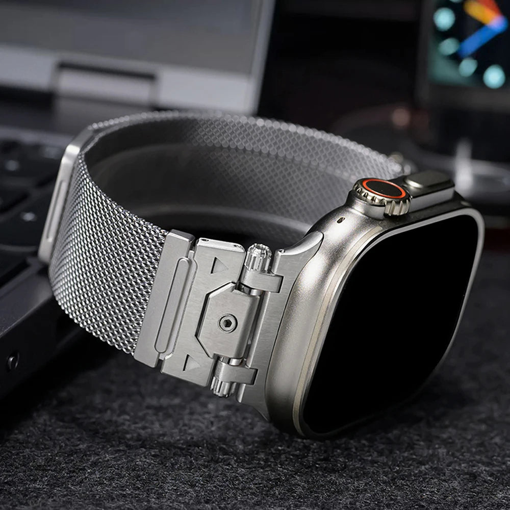 Metallic Milanese mesh strap